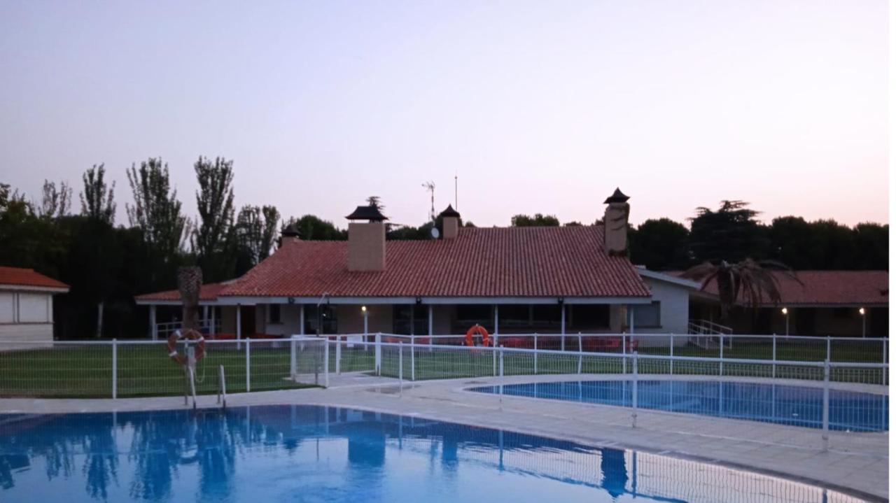 Bungalows Zaragoza Camping 외부 사진