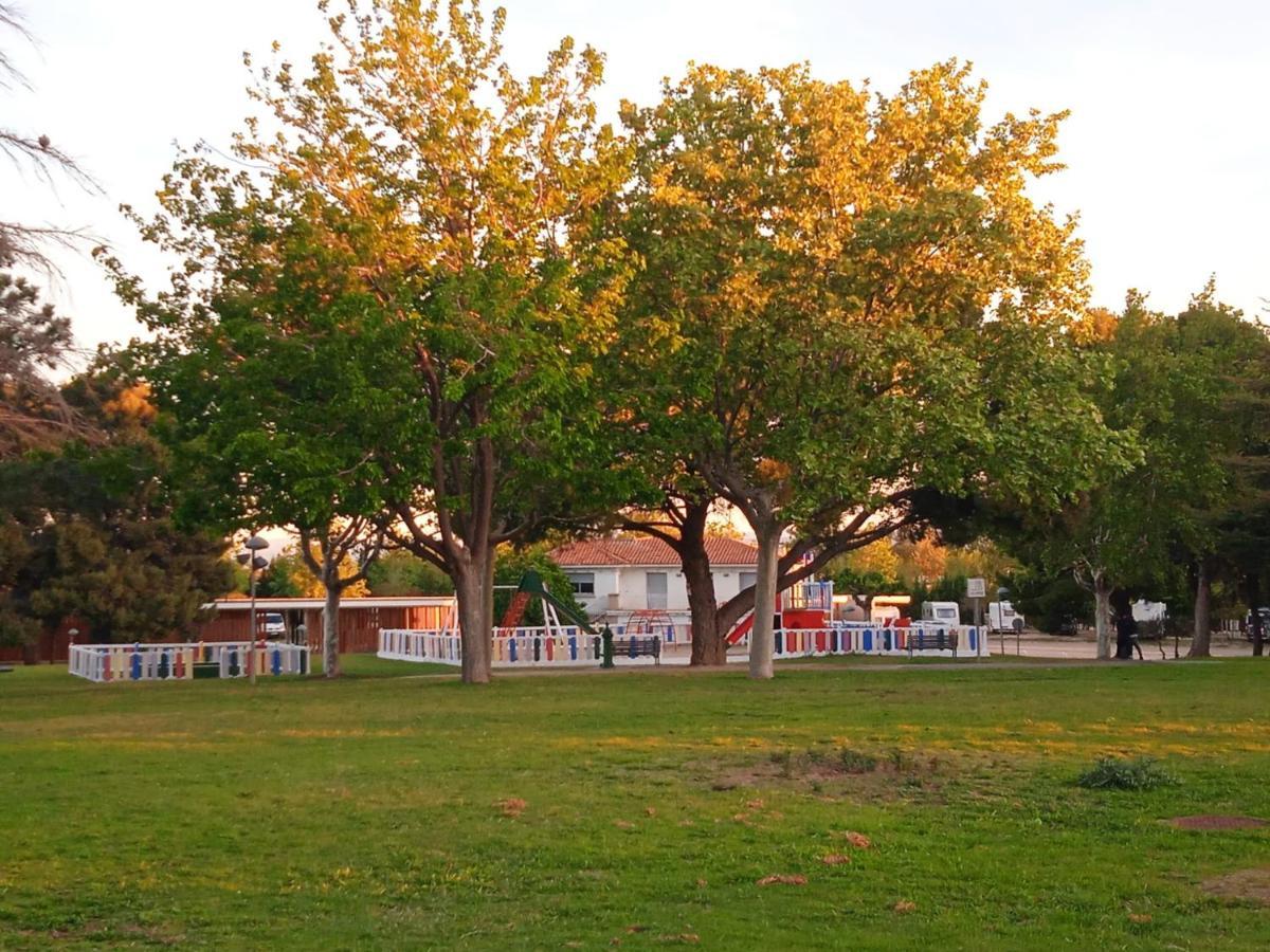 Bungalows Zaragoza Camping 외부 사진